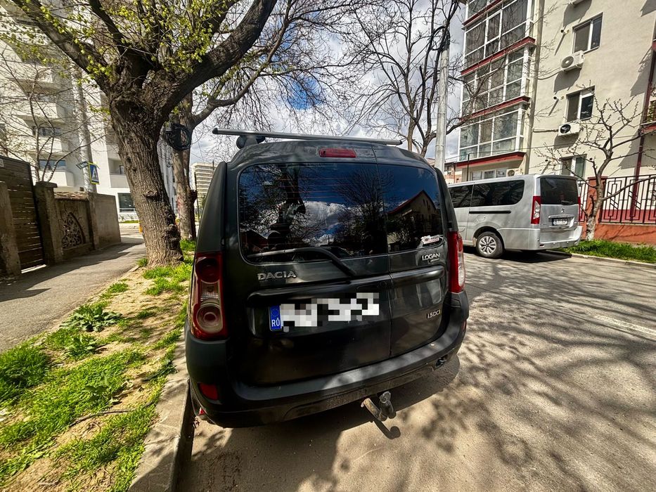 Dacia logan MCV laureat