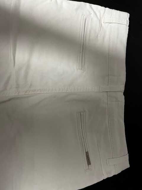 Set de 2 perechi de pantaloni 3/4 alb si albastri, baieti 10-12 ani