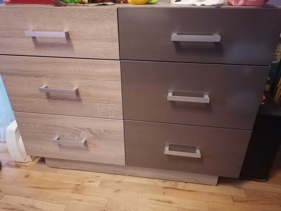 Комплект/или поотделно/ спалня с гардероб, 2 скрина и 2 нощни шкафчета