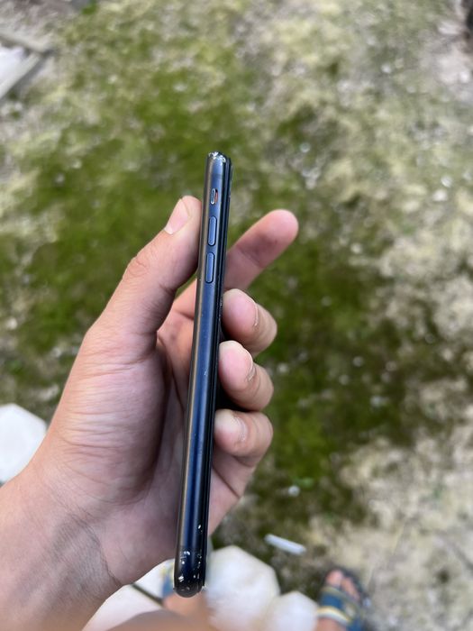 iPhone XR 128gb 78% холати яхши нархи 1.1млн