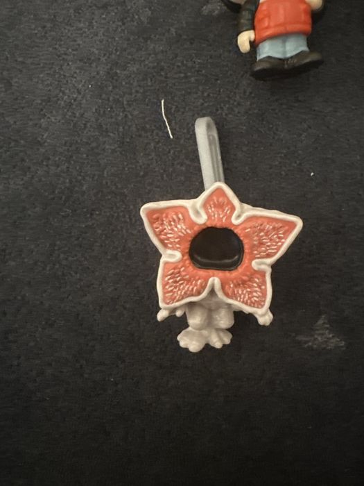 Игрушкый прадоетса