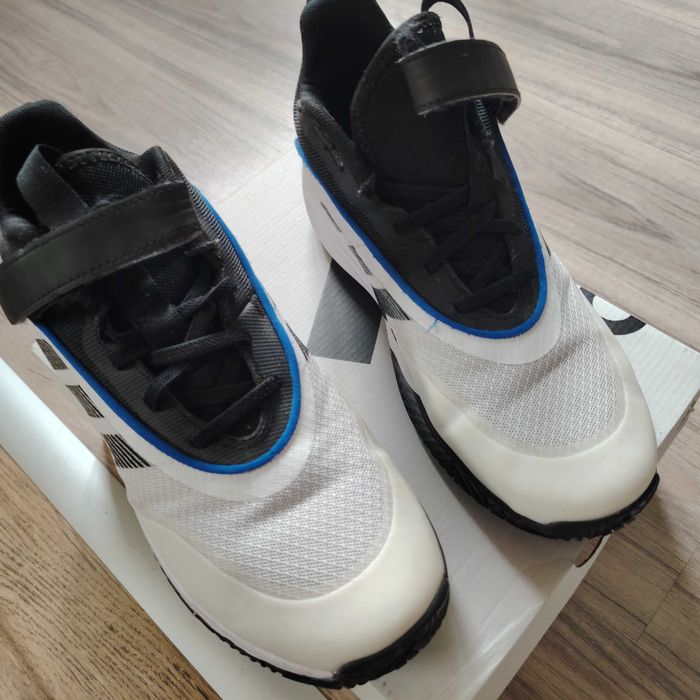 Adidas Ownthegame 3.0