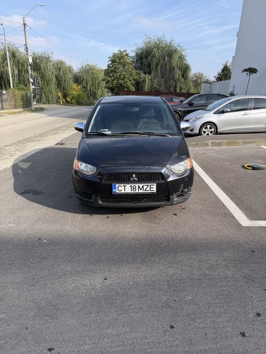 Ocazie Mitubishi Colt impecabil 79 000 km