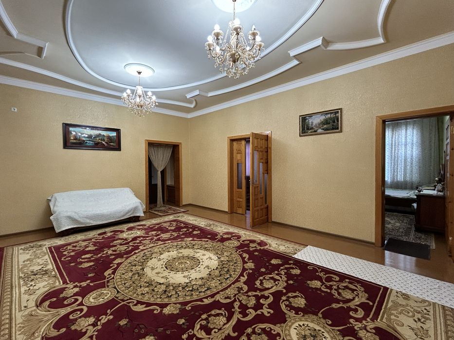 Продаётся участок с домом 4 соток