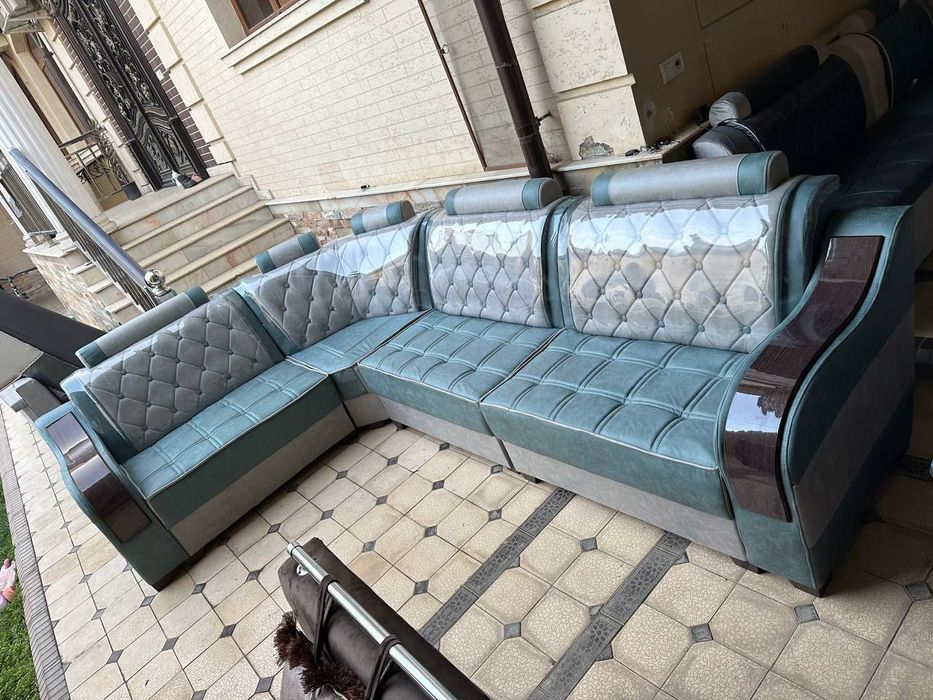 Гостиный уголок больших размерах