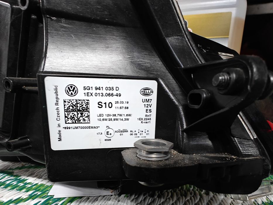 Far stânga bi xenon vw golf 7 2019 facelift