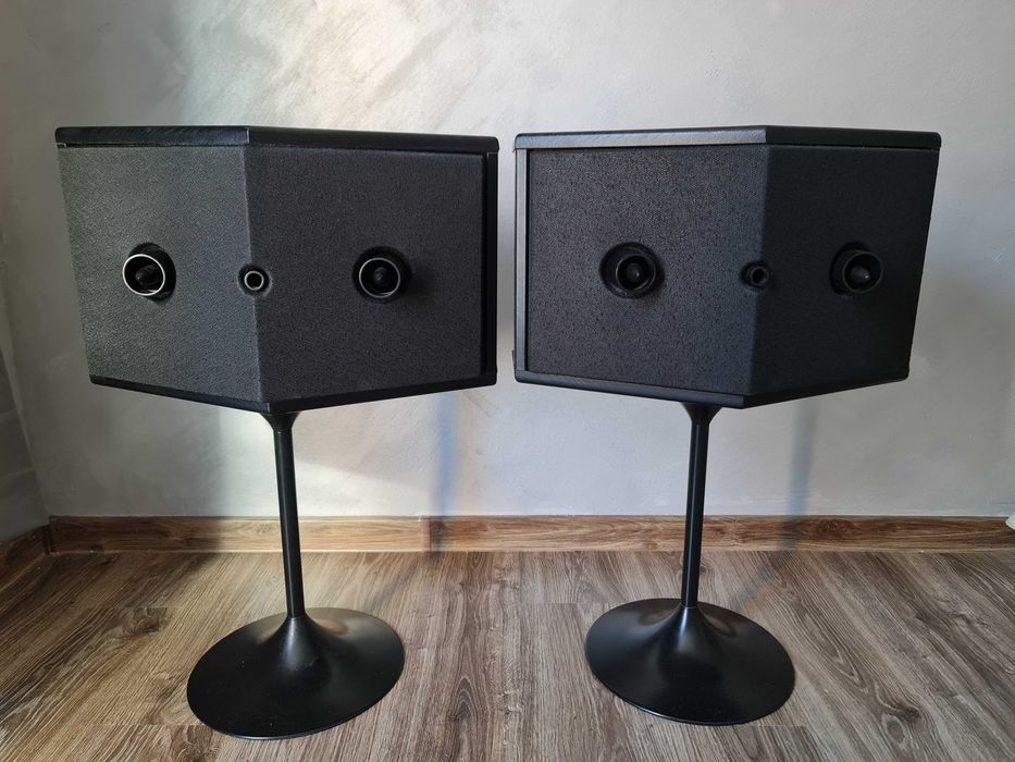 Bose 901 series VI speakers Pair with Equaliser