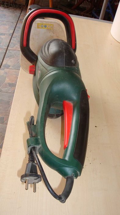 Motocoasă, Trimmer Aparat tuns gard viu, arbuști Comet CHS 650