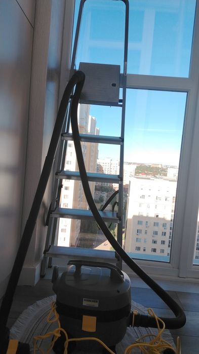 Продам парогенератор, пылесос, стремянку