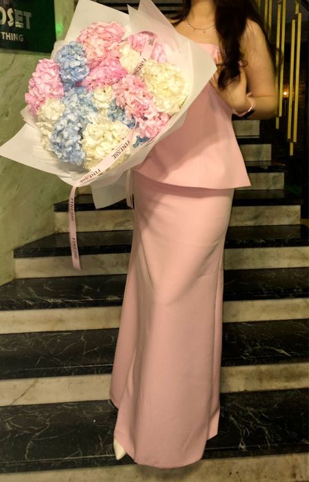 Разгрузка гардероба город Алматы