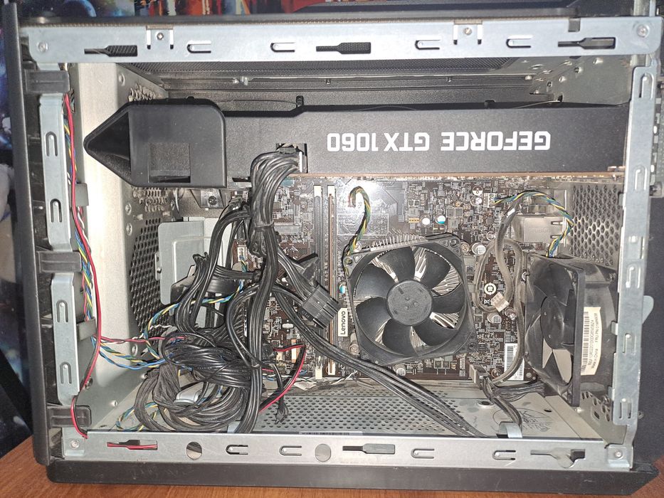 Продам набор, компьютер, мышка, клавиатура, и т.д