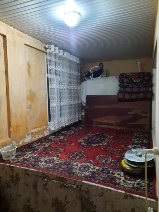 Chirchiq shahrida 3 xonali uy sotiladi