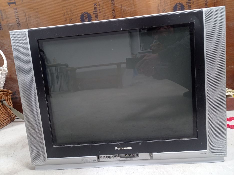 Телевизоры PANASONIC и LG б/у