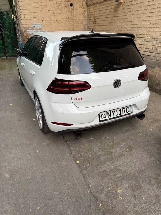Volkswagen Golf GTI MK7.5 2020