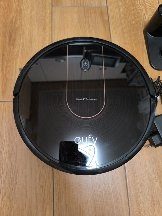 Робот прахосмукачка Eufy 15C Robo-Vac.