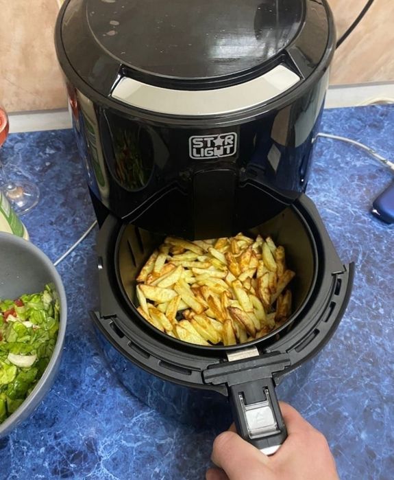 Friteuza cu aer cald