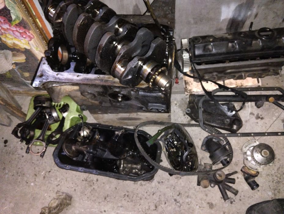 Двигатель гольф 3 1.6 абу целиком