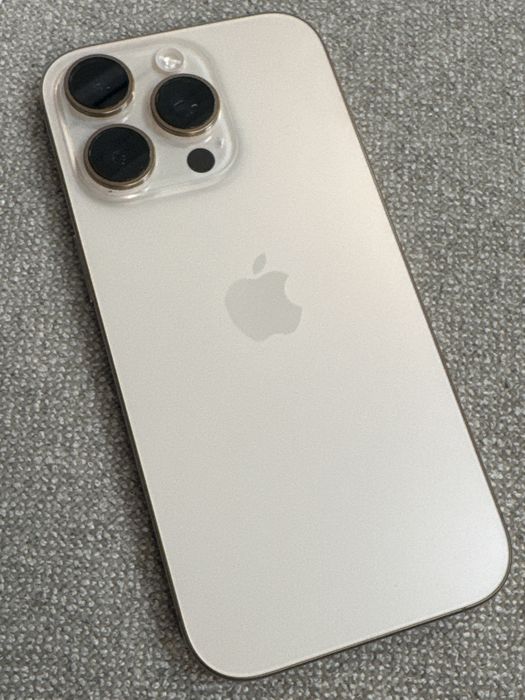 iphone 16 pro 256gb akb 90%