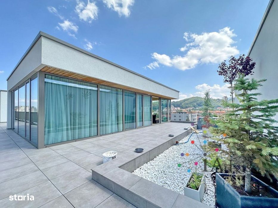 Penthouse de închiriat – Centru Brașov, vedere directă spre Tâmpa — fotografia 3
