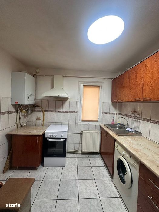 De vanzare apartament cu 2 camere si balcon, 50mp, Pret 44900euro