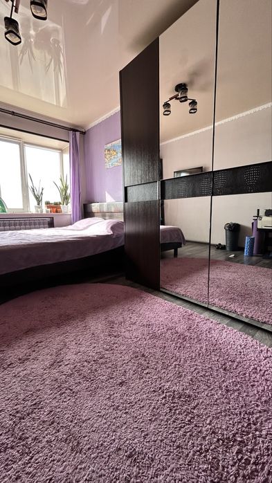 Продам спальный гарнитур