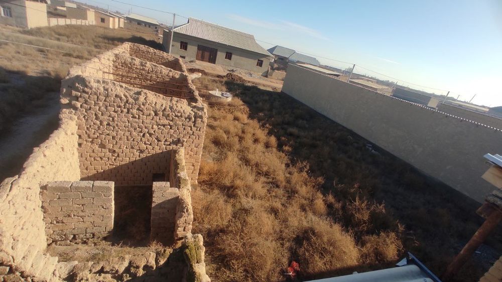 Yer srochni sotiladi