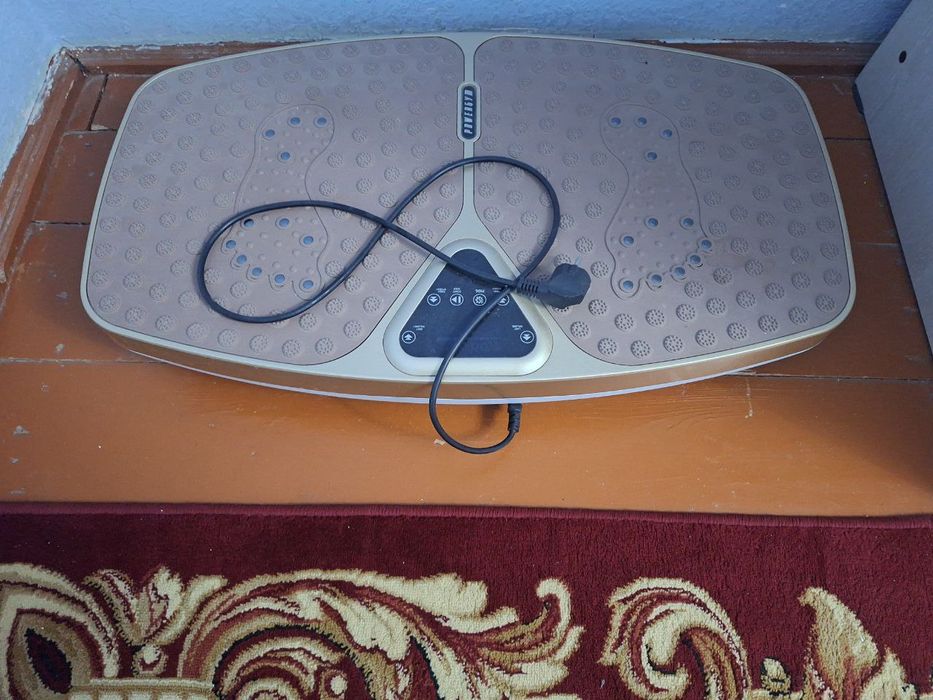 Vibrator yangi ikki marta ishlatilgan.