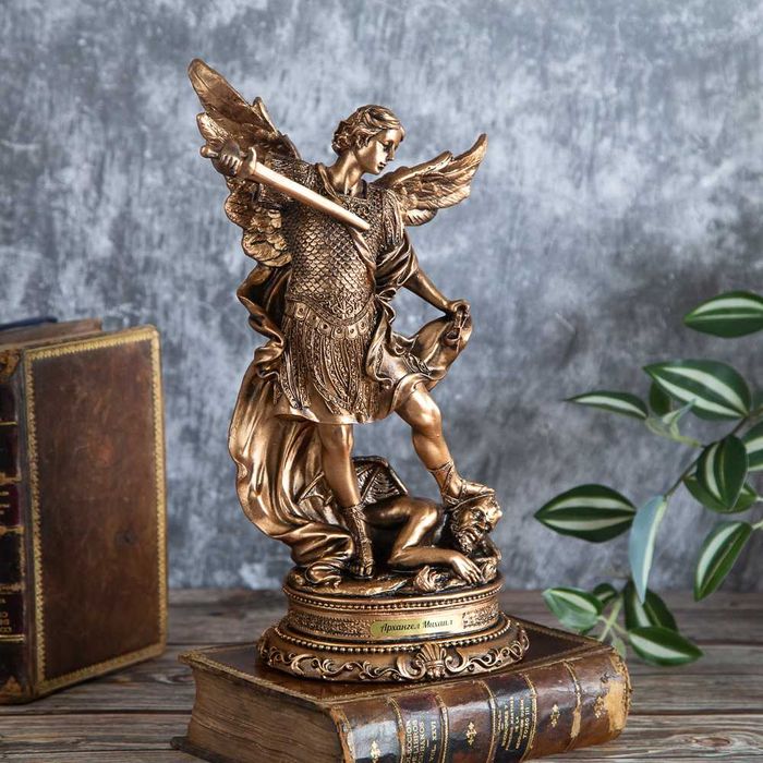 Статуетка Архангел Михаил Фигура За Декорация