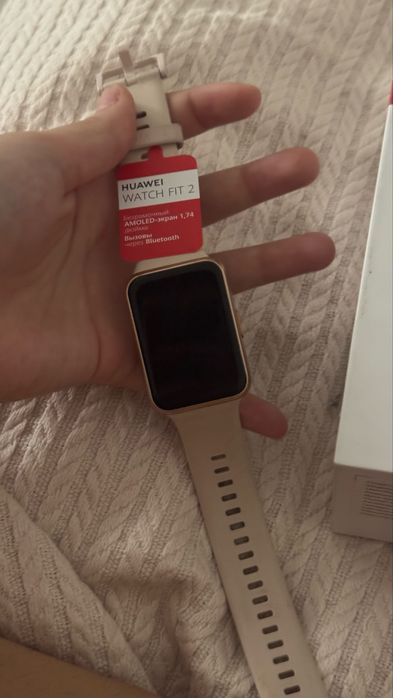 Huawei Watch Fit 2 (версия Active Edition в цвете Sakura Pink)