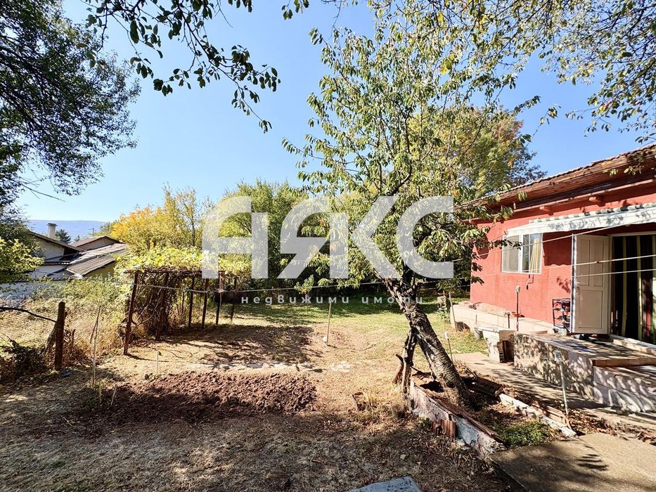 Продава се Къща в Годеч - 27 кв.м за 2278 €/кв.м - Снимка #6