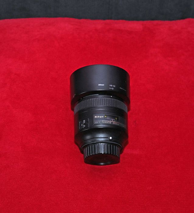 Vand obiectiv Nikon AF-S 85mm F 1,8G