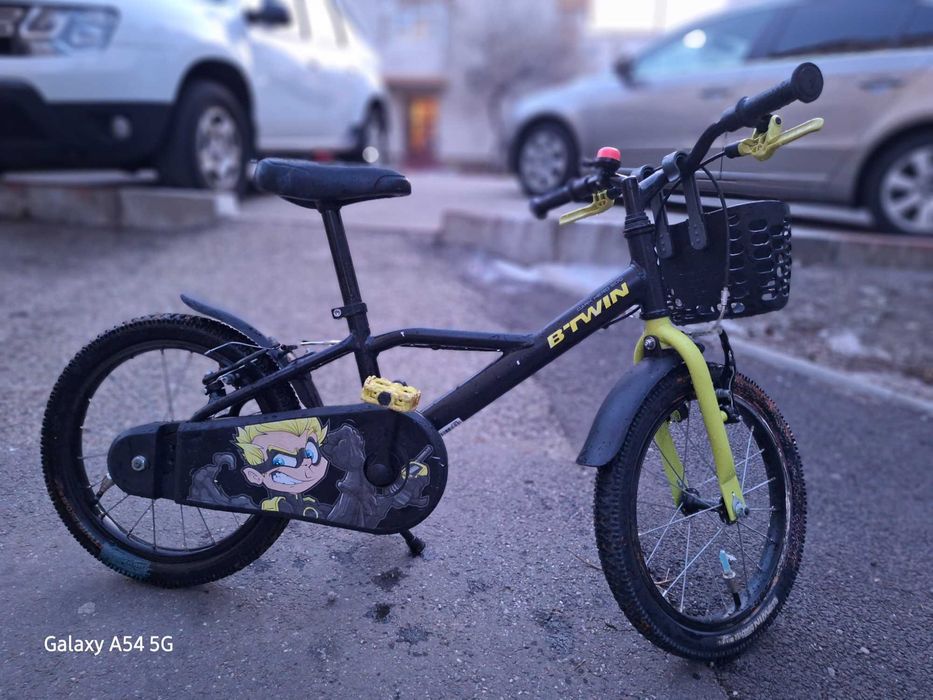 Vand bicicleta copi 16' (4-6 ani)