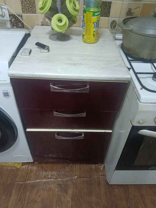 Шкаф в хорошем состоянии