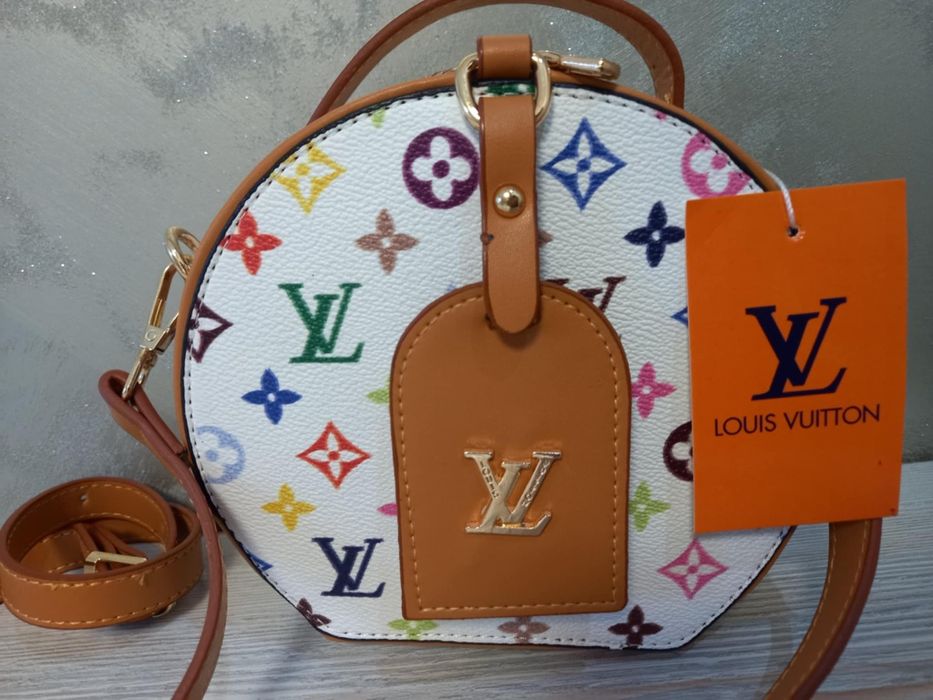 Louis Vuitton- дамска чанта