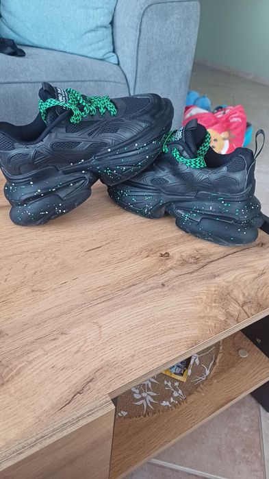 Дамски маратонки