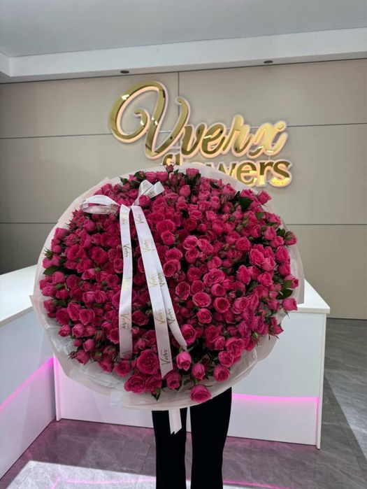 Кустовые розы 55 ветка