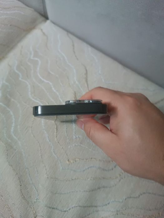 Продам iPhone 14 pro