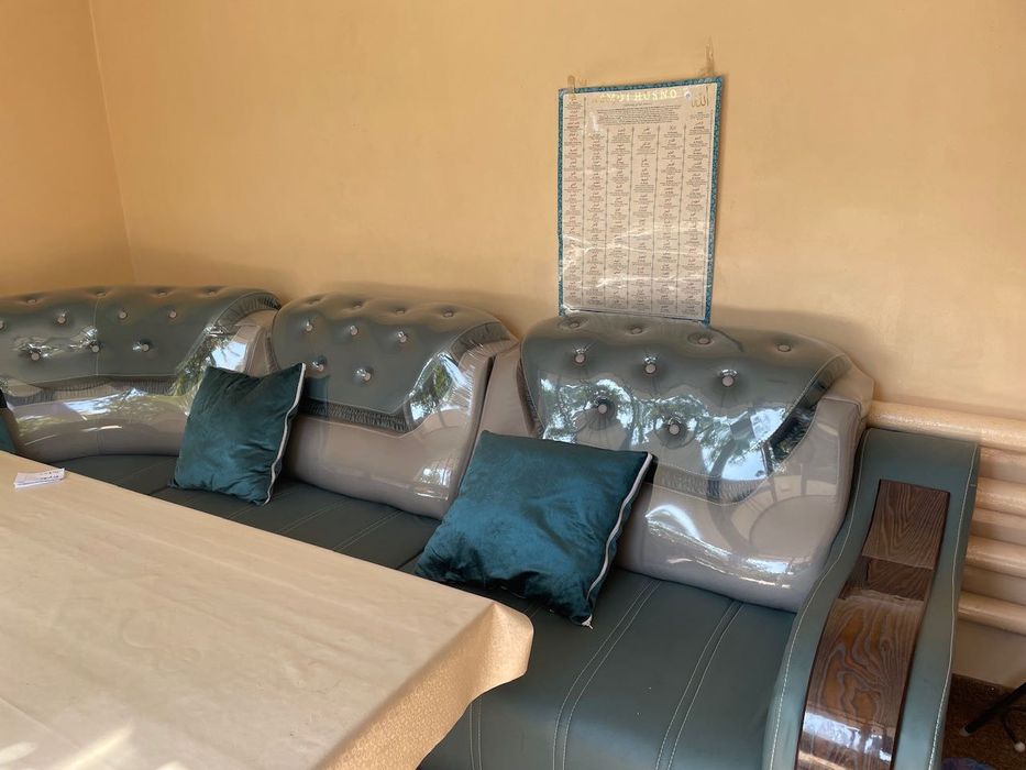 Янги диван сотилади