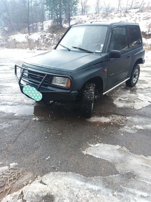 Продавам Suzuki Vitara