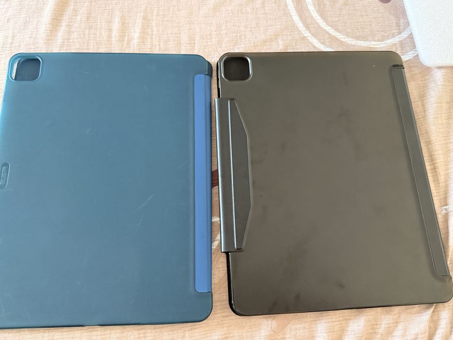Huse Ipad 12.9 inch marca ESR