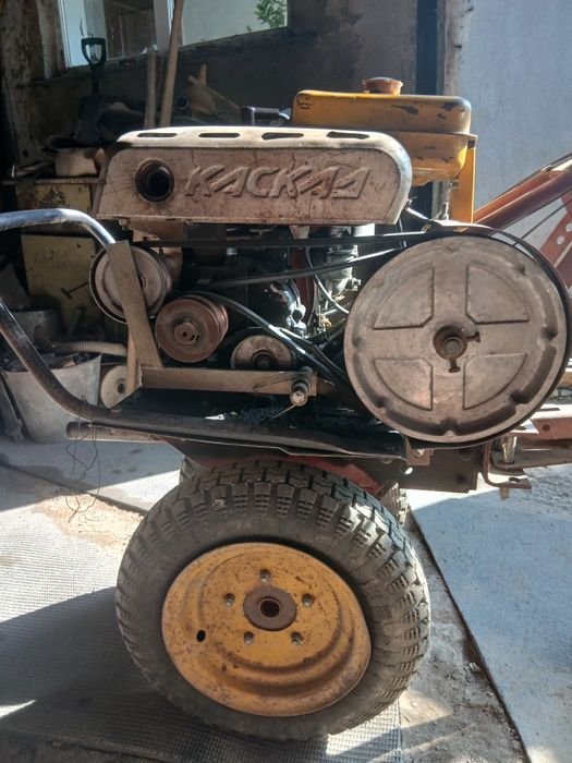 Мотоплуг каскад в рабочем состоянии