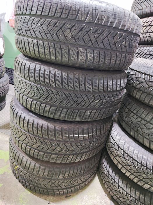 4 бр зимни 255/50/18 Pirelli