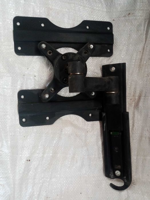 Стойка за телевизор