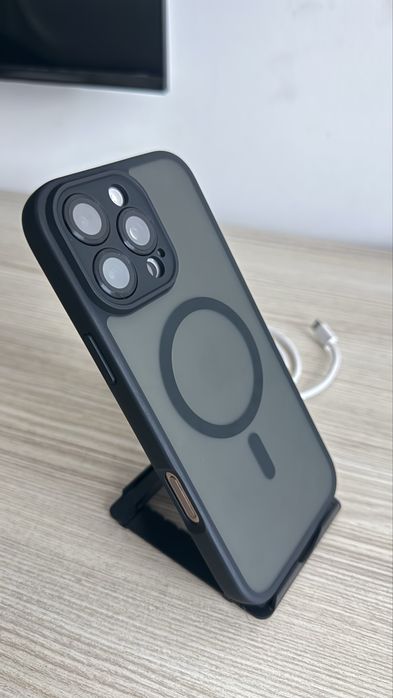 Iphone 16 pro max gold