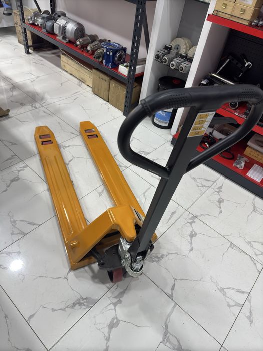 Аренда рохля - 3 тонна прокат вызов arenda prokat rohli transpalet