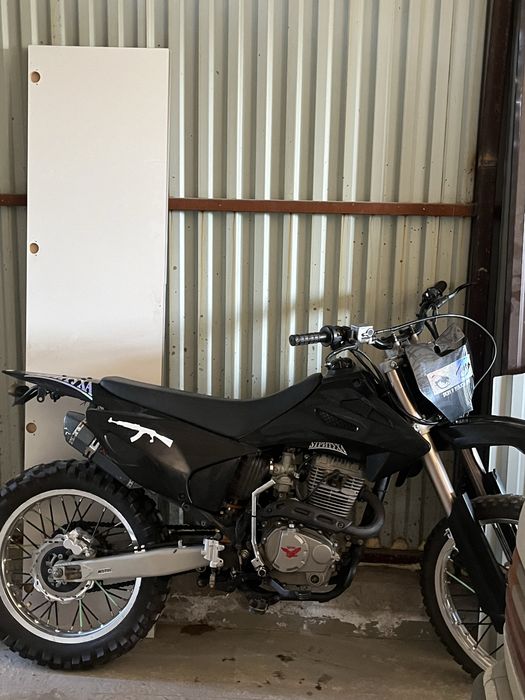 Продам эндуро 250сс