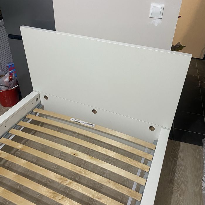 Ikea Malm легло 120 x 200 с подматрачна рамка Luroy