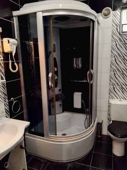 Хидро масажна Душ Кабина