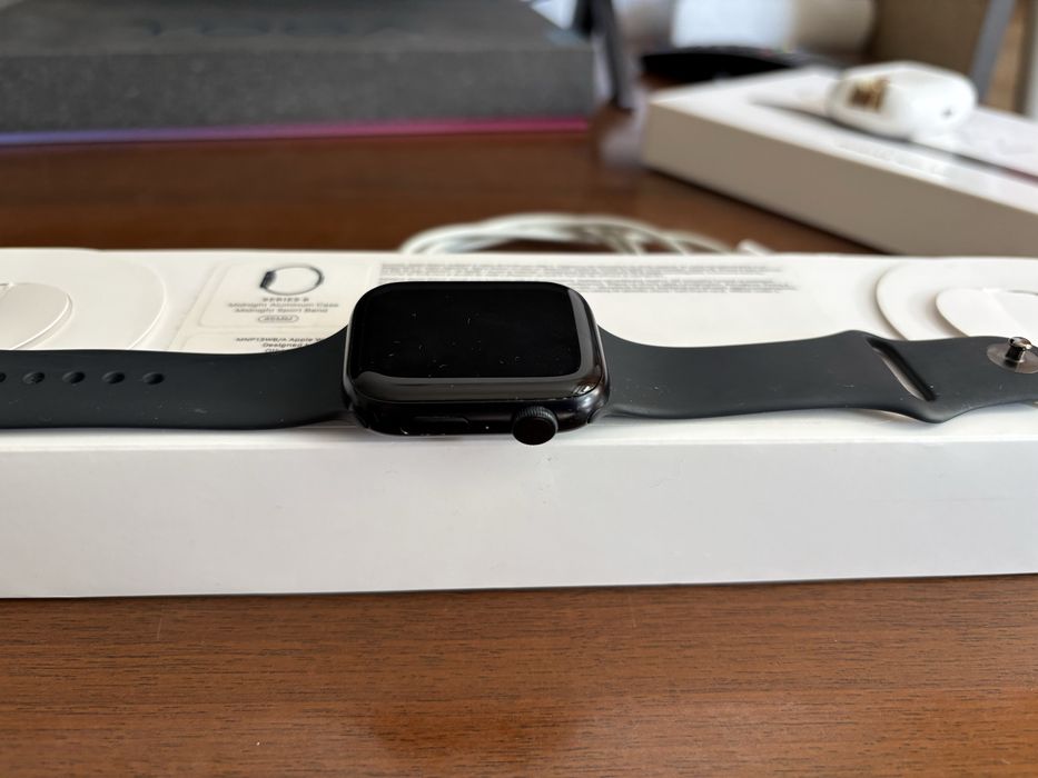 Apple Watch Series 8 45 mm GPS Wi-Fi