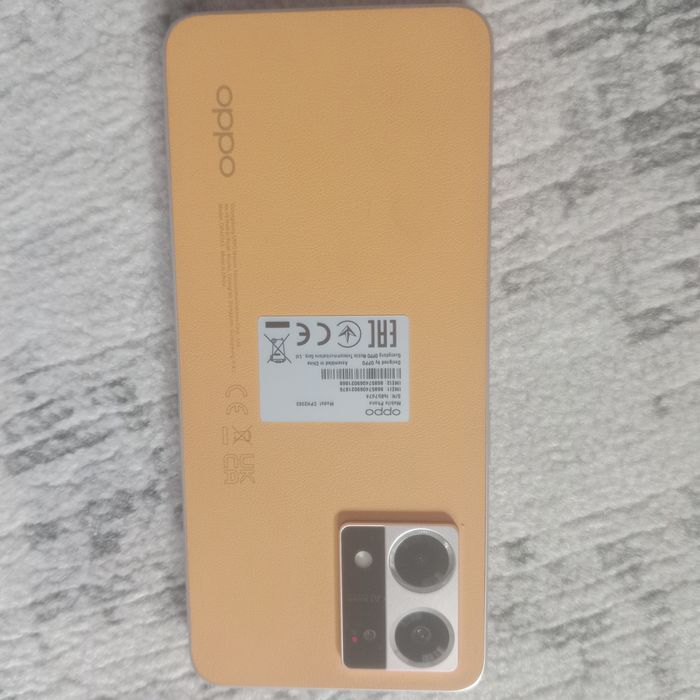 Продам Oppo reno 7